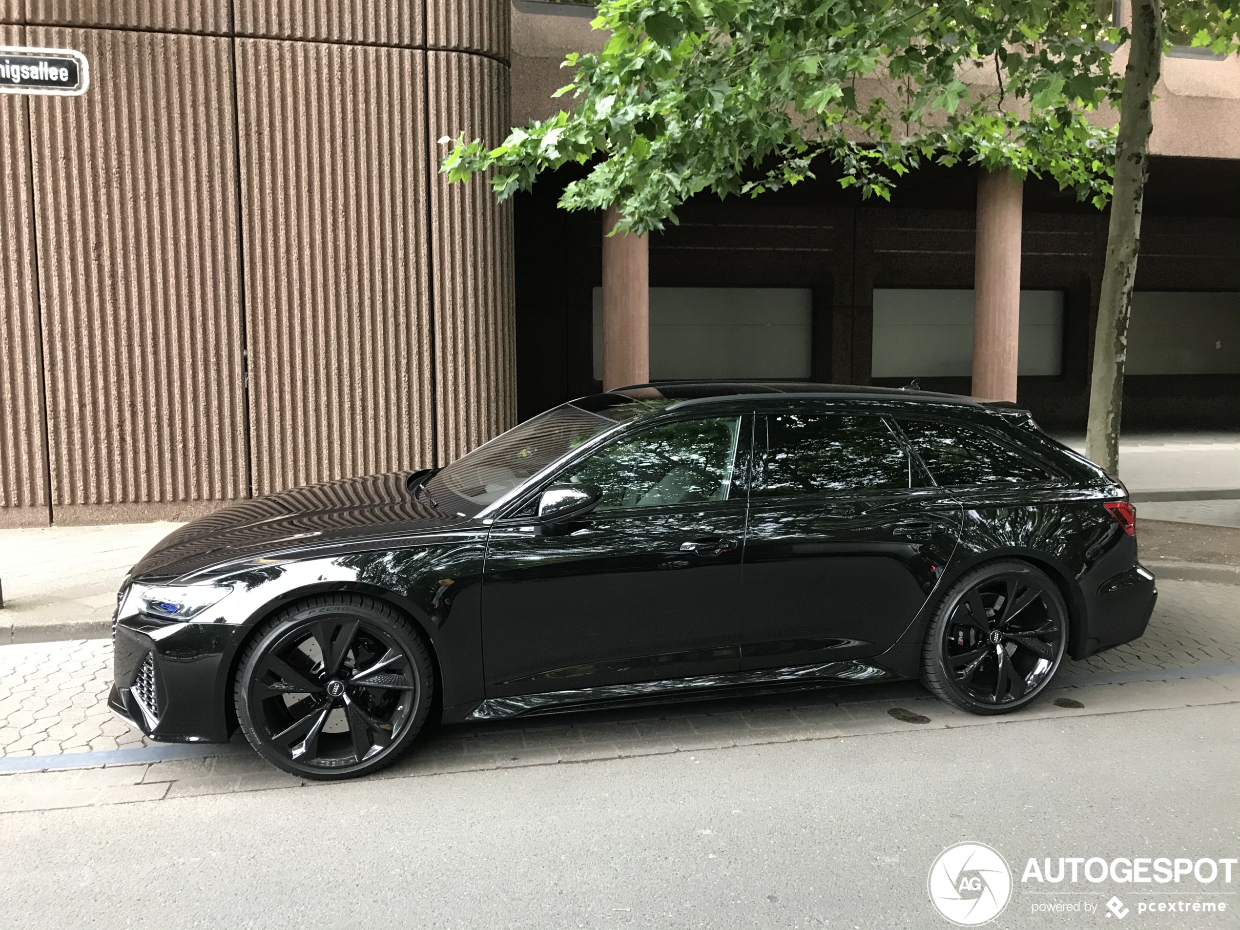 Audi RS6 Avant C8