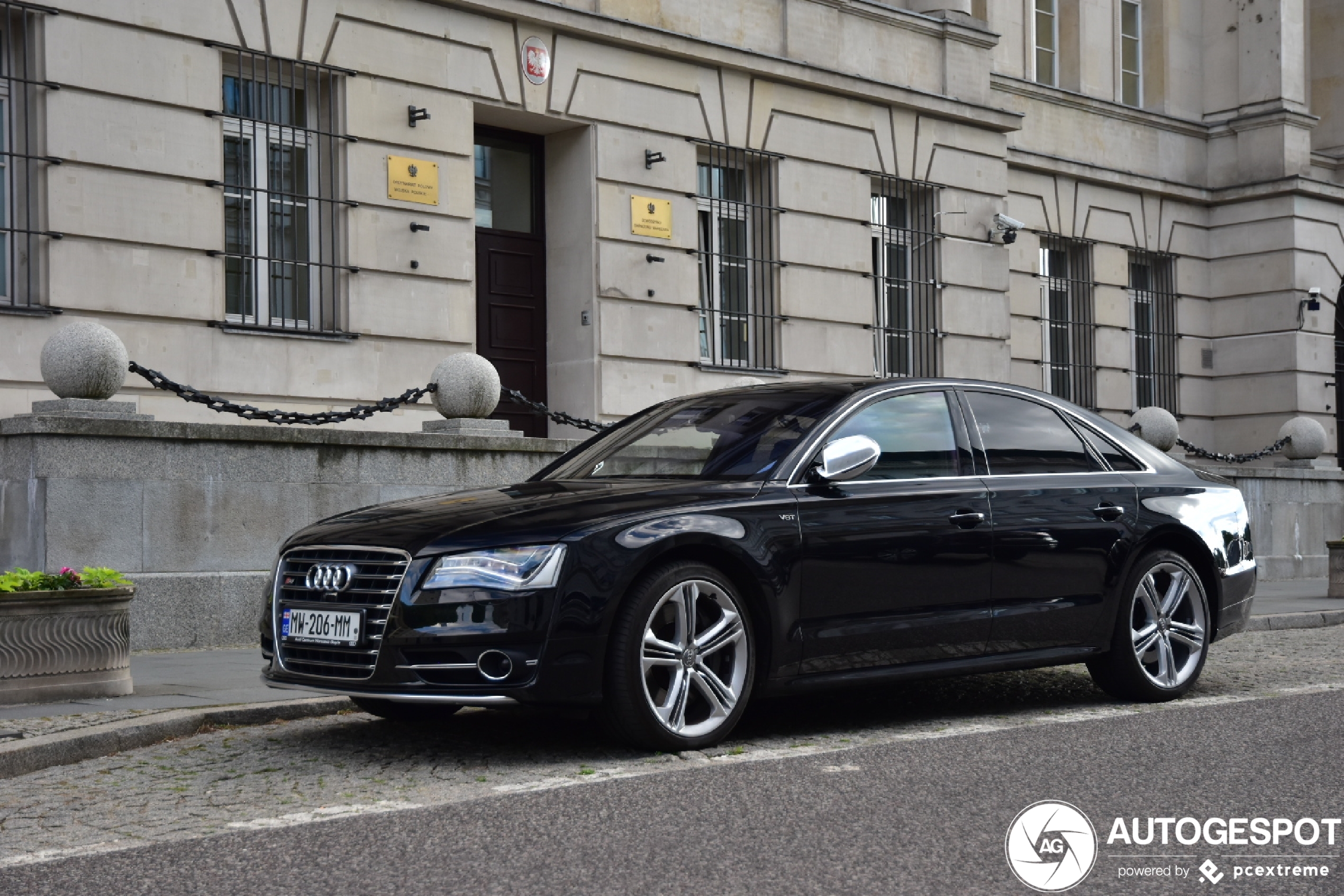 Audi S8 D4