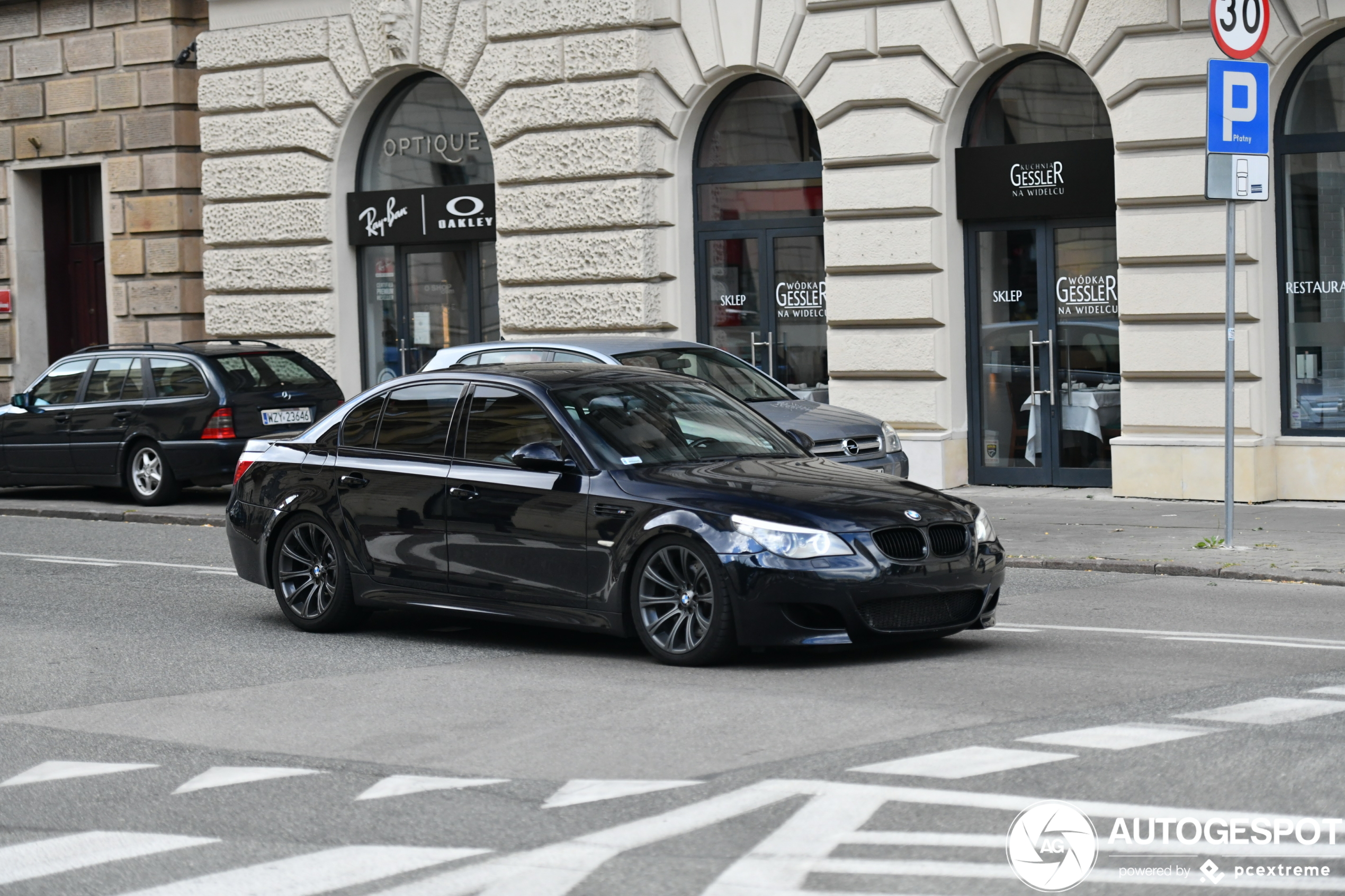 BMW M5 E60 2005