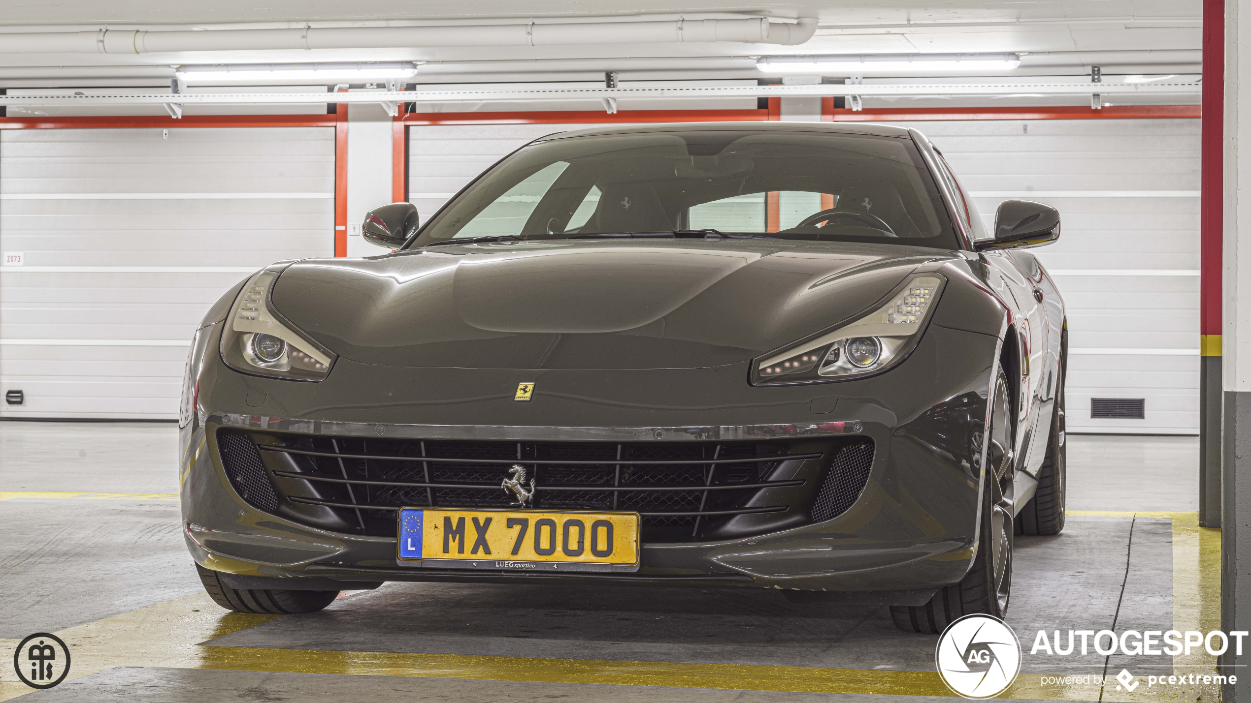 Ferrari GTC4Lusso T