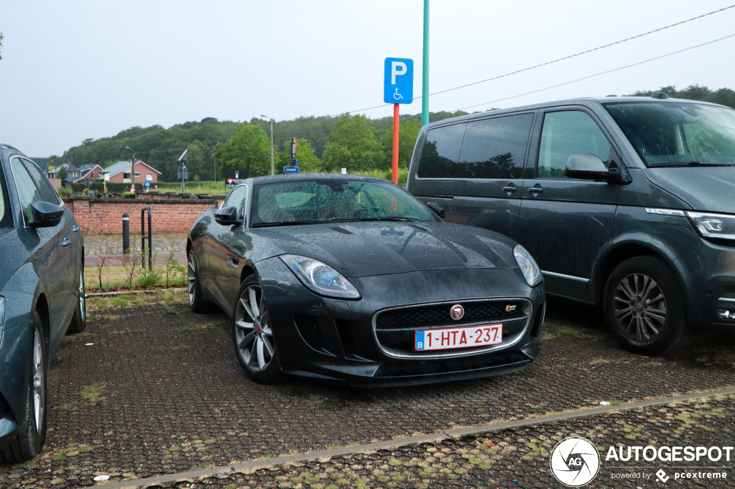 Jaguar F-TYPE S Coupé