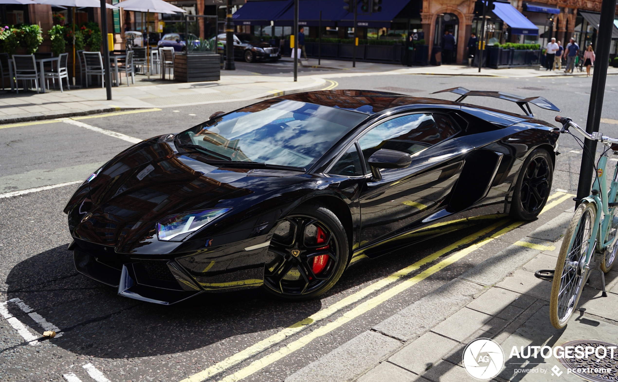 Lamborghini Aventador LP700-4