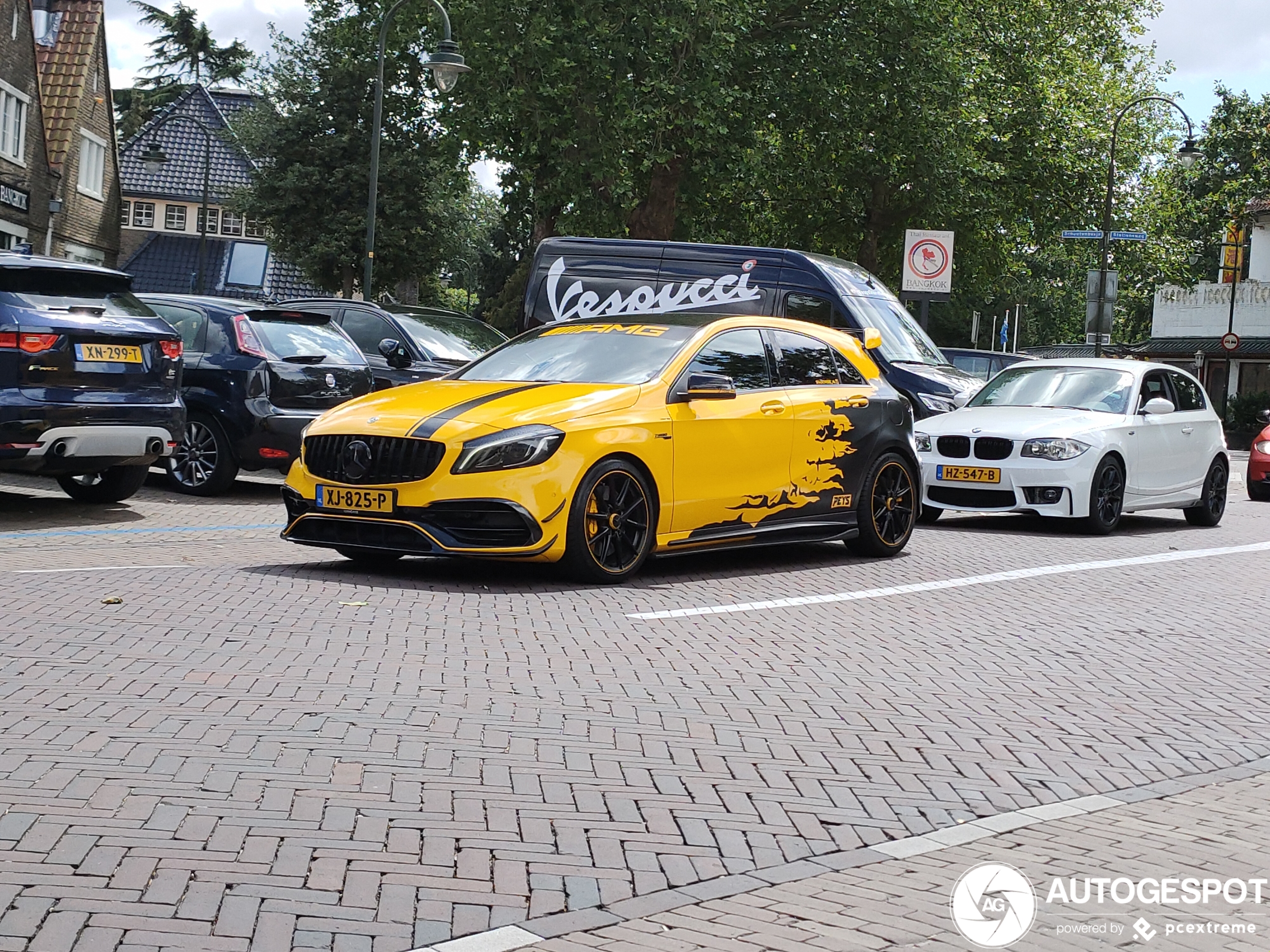 Mercedes-AMG A 45 W176 2015