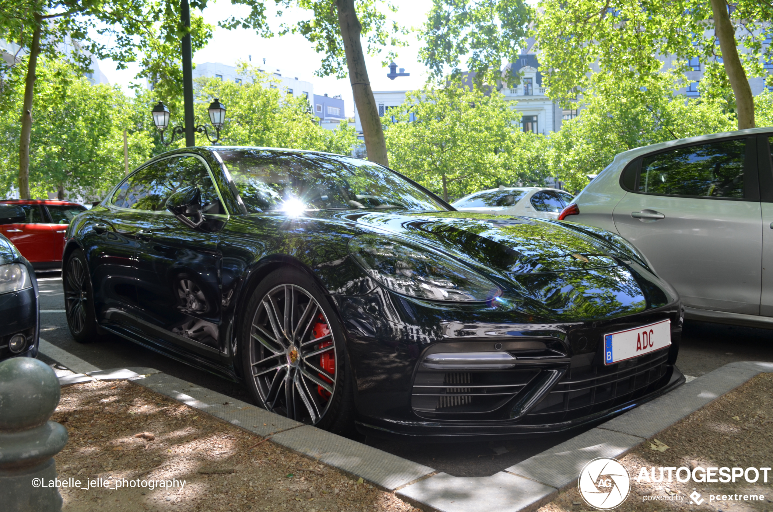 Porsche 971 Panamera Turbo