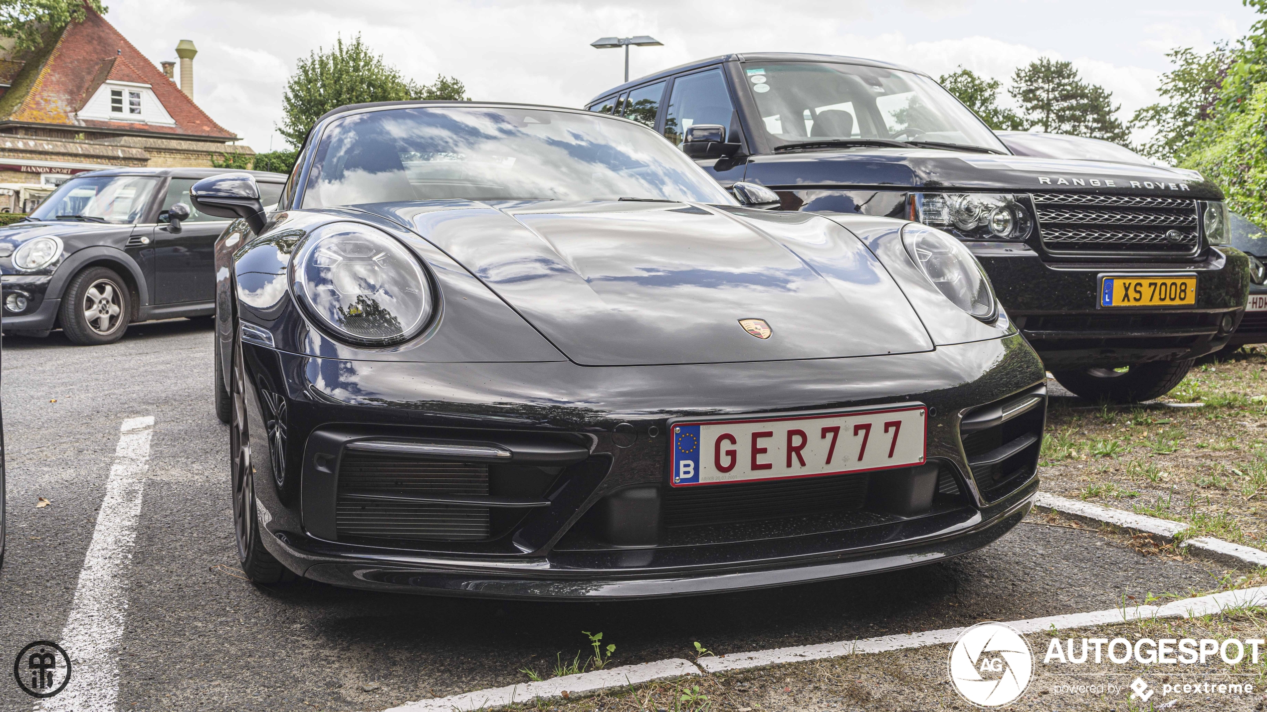 Porsche 992 Carrera 4S Cabriolet