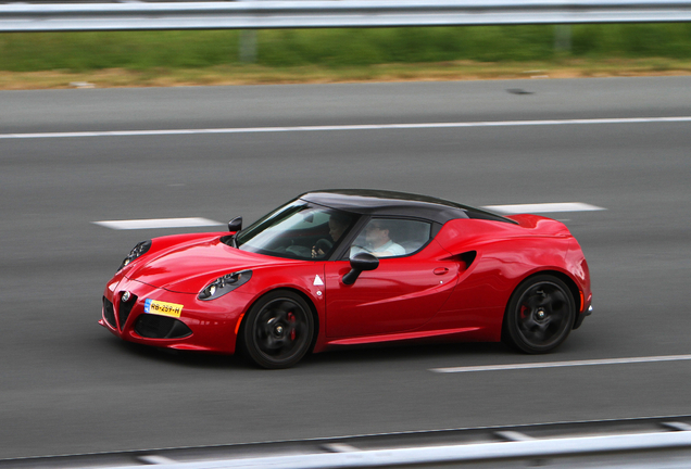 Alfa Romeo 4C Coupé CPZ Track Edition