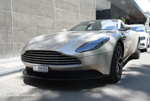 Aston Martin DB11