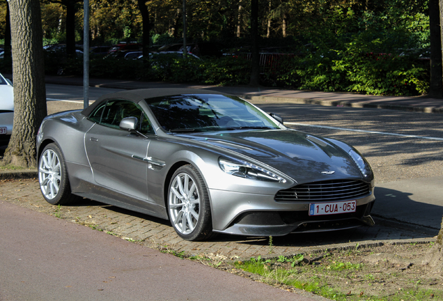 Aston Martin Vanquish Volante