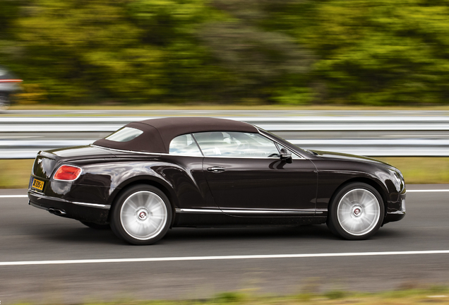 Bentley Continental GTC V8