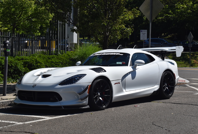 SRT 2016 Viper ACR Extreme