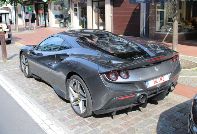 Ferrari F8 Tributo