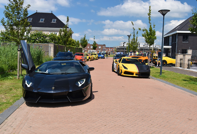 Lamborghini Aventador LP700-4