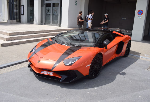 Lamborghini Aventador LP750-4 SuperVeloce Roadster