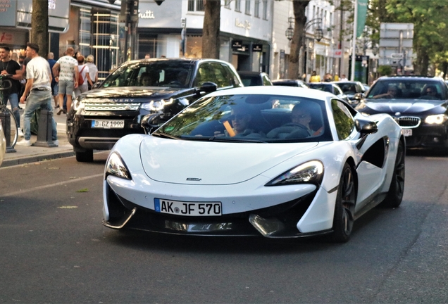 McLaren 570S