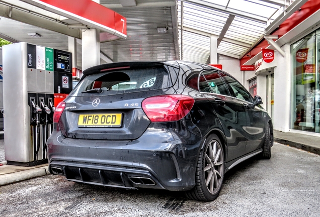 Mercedes-AMG A 45 W176 2015