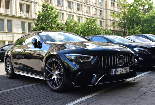 Mercedes-AMG GT 63 S X290