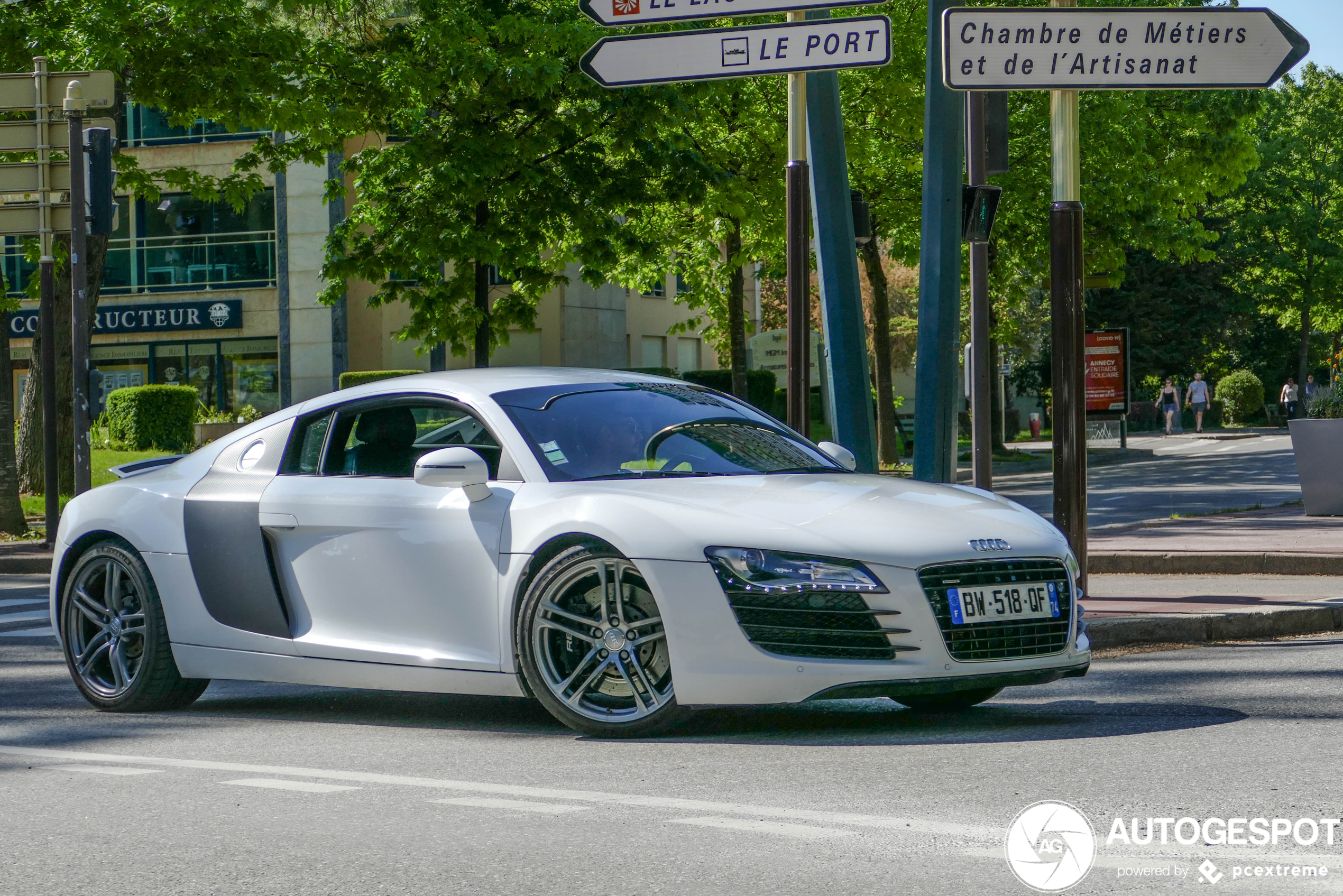 Audi R8