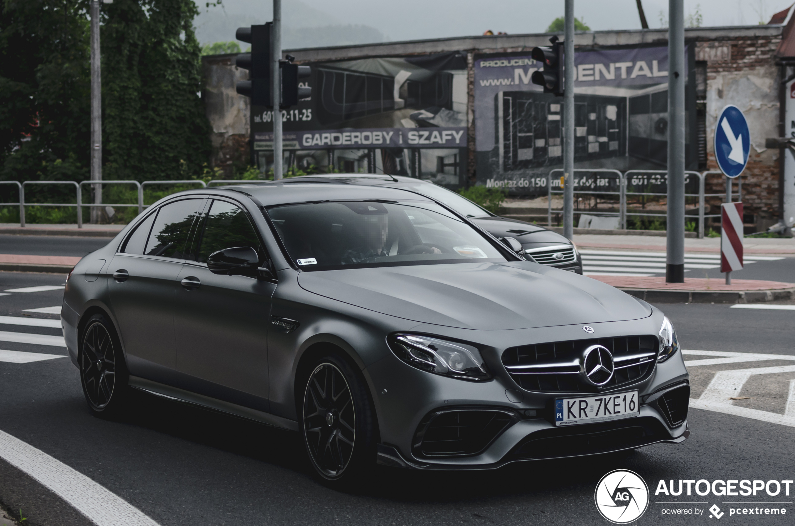 Mercedes-AMG E 63 S W213