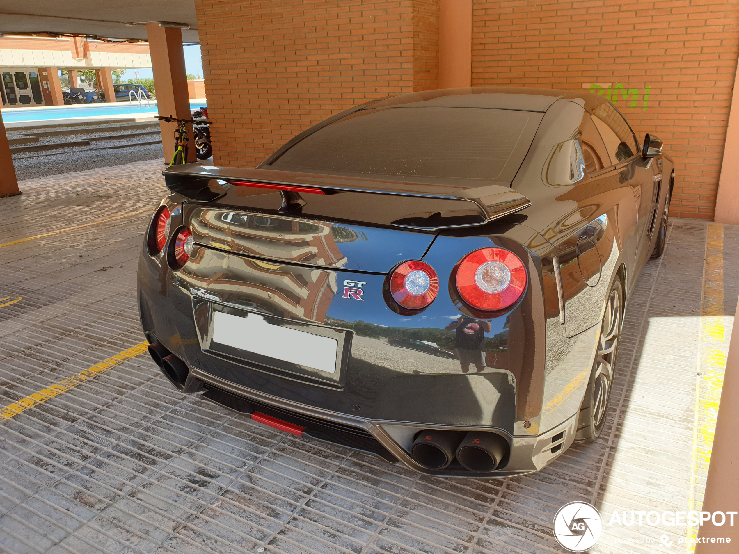 Nissan GT-R 2011