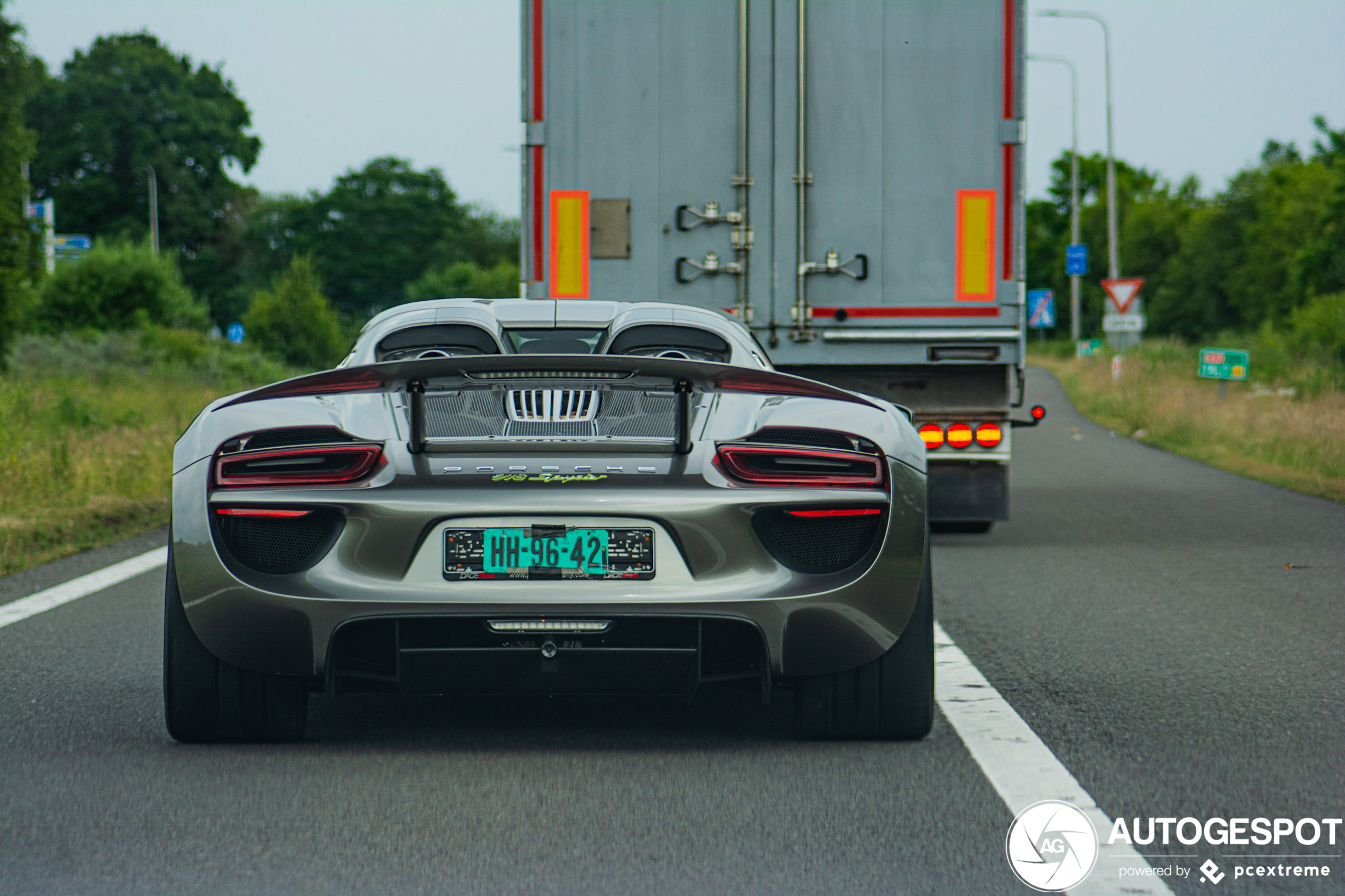 Nederland binnenkort Porsche 918 Spyder rijker?