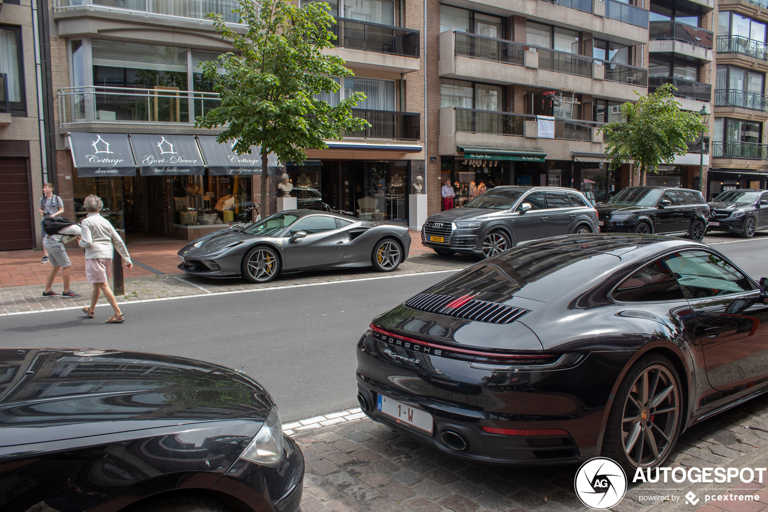 Porsche 992 Carrera 4S