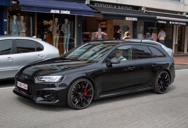 Audi RS4 Avant B9