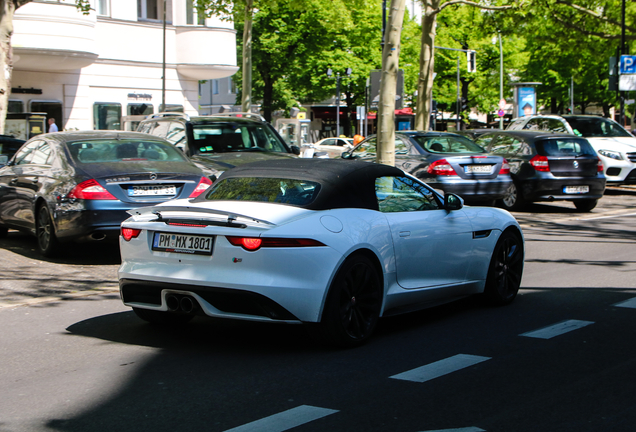 Jaguar F-TYPE S Convertible