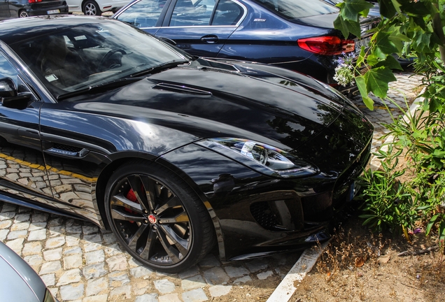 Jaguar F-TYPE S Coupé