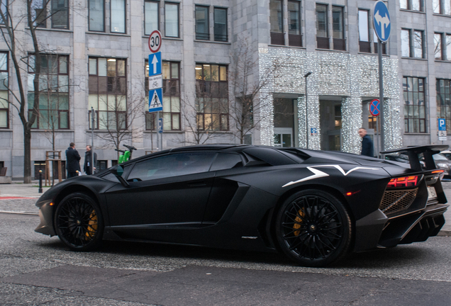 Lamborghini Aventador LP750-4 SuperVeloce Roadster