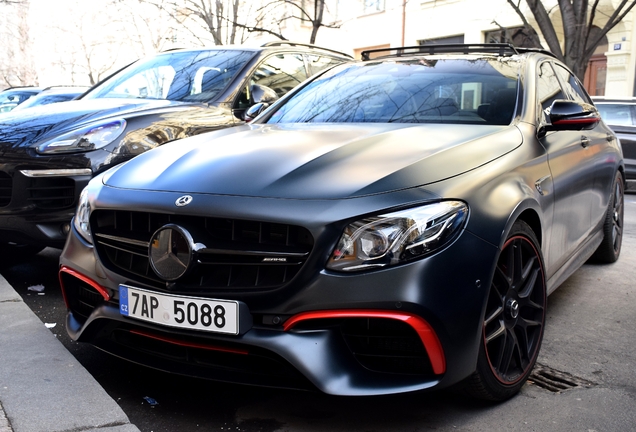 Mercedes-AMG E 63 S W213 Edition 1