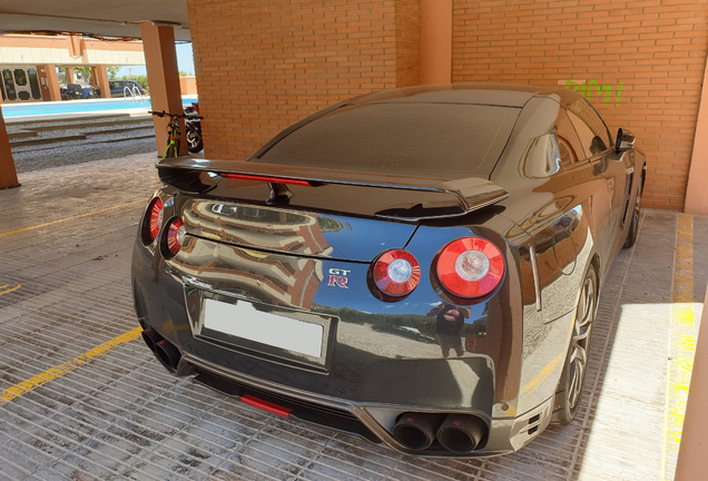 Nissan GT-R 2011