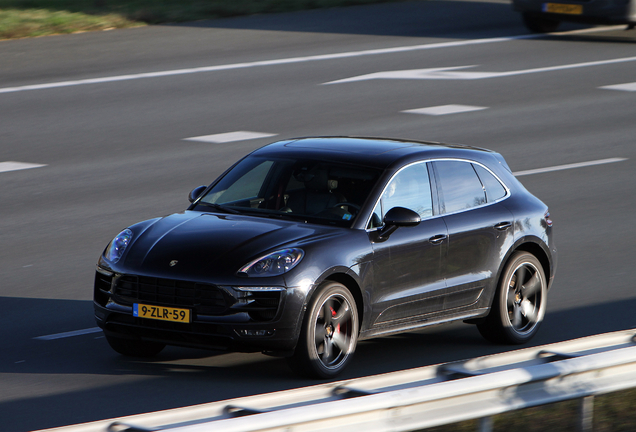 Porsche 95B Macan Turbo