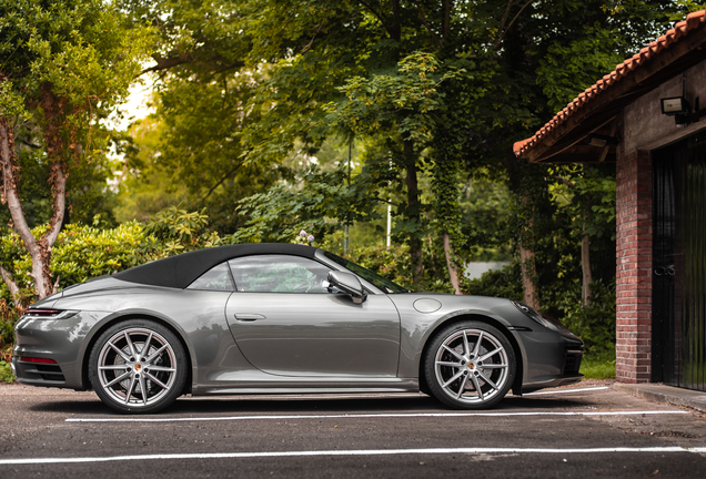 Porsche 992 Carrera S Cabriolet