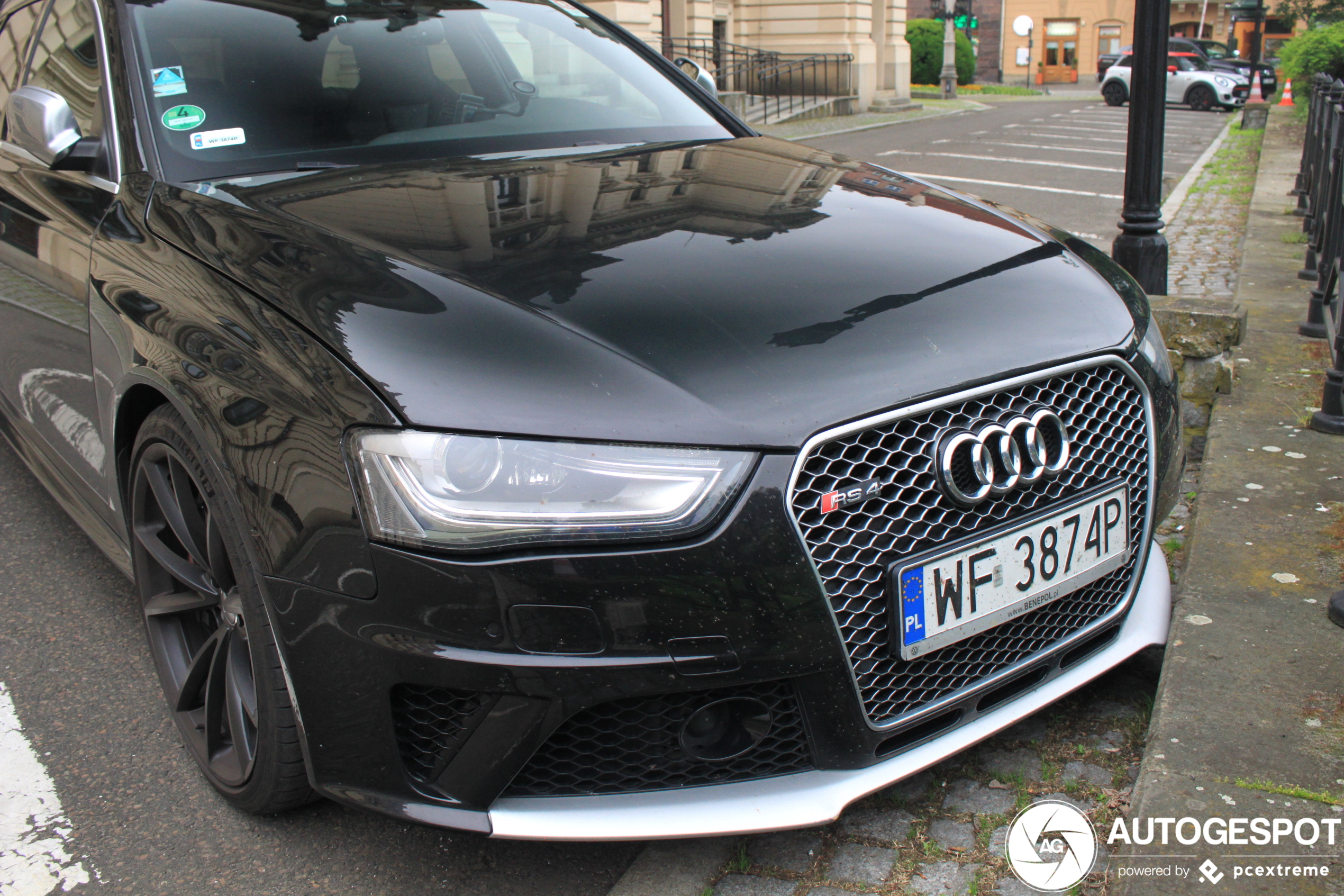 Audi RS4 Avant B8