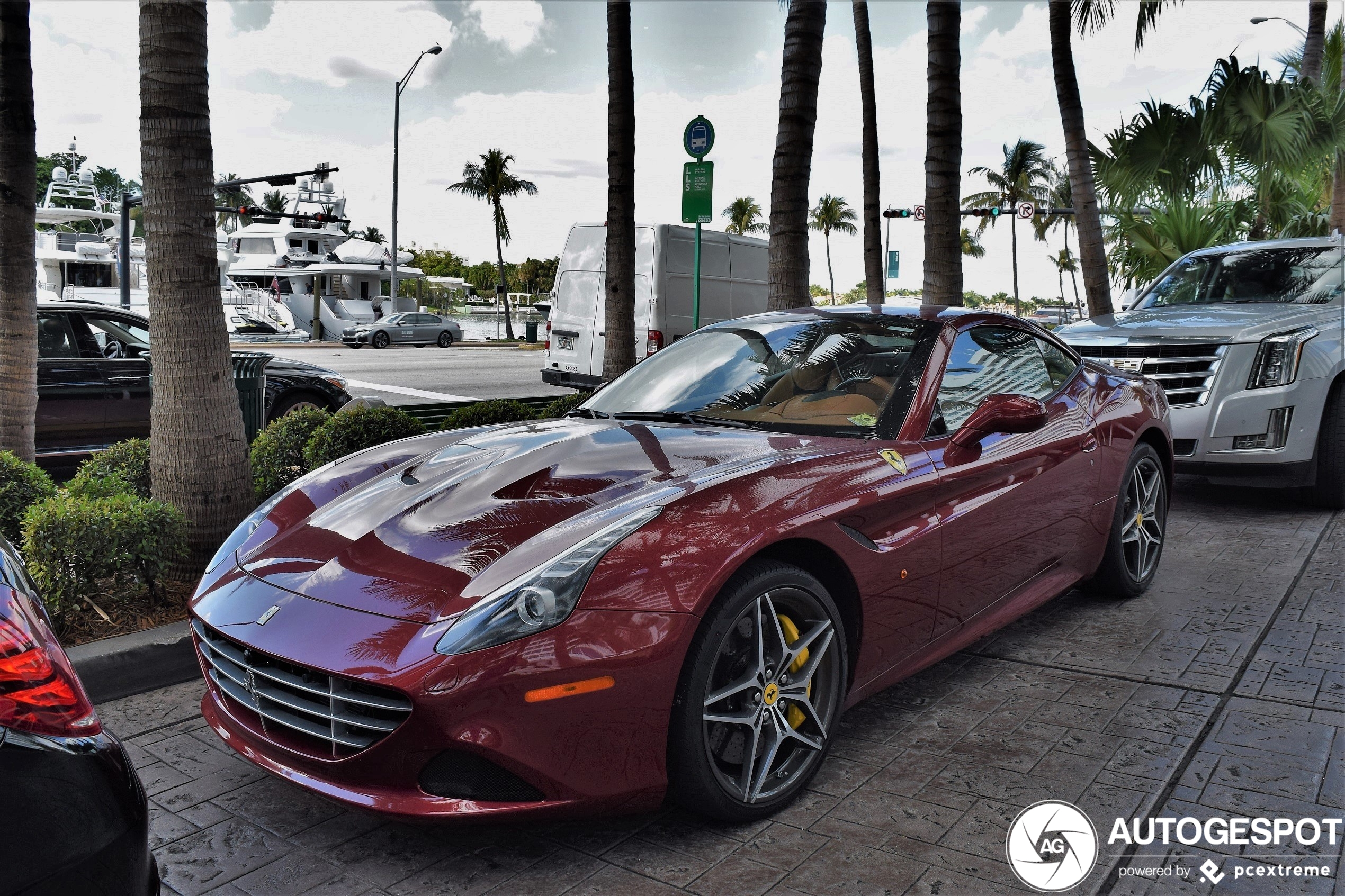 Ferrari California T