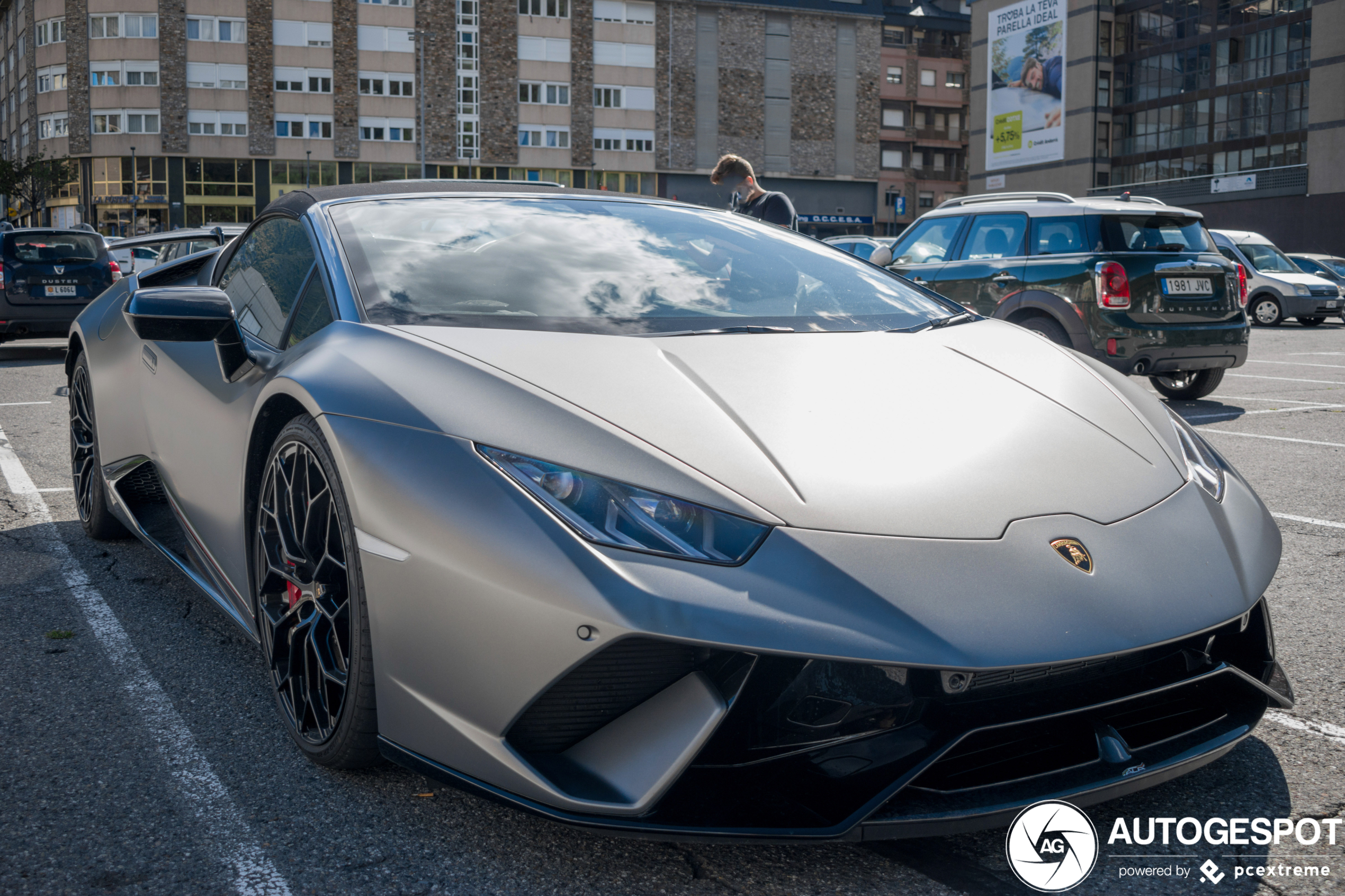 Lamborghini Huracán LP640-4 Performante Spyder