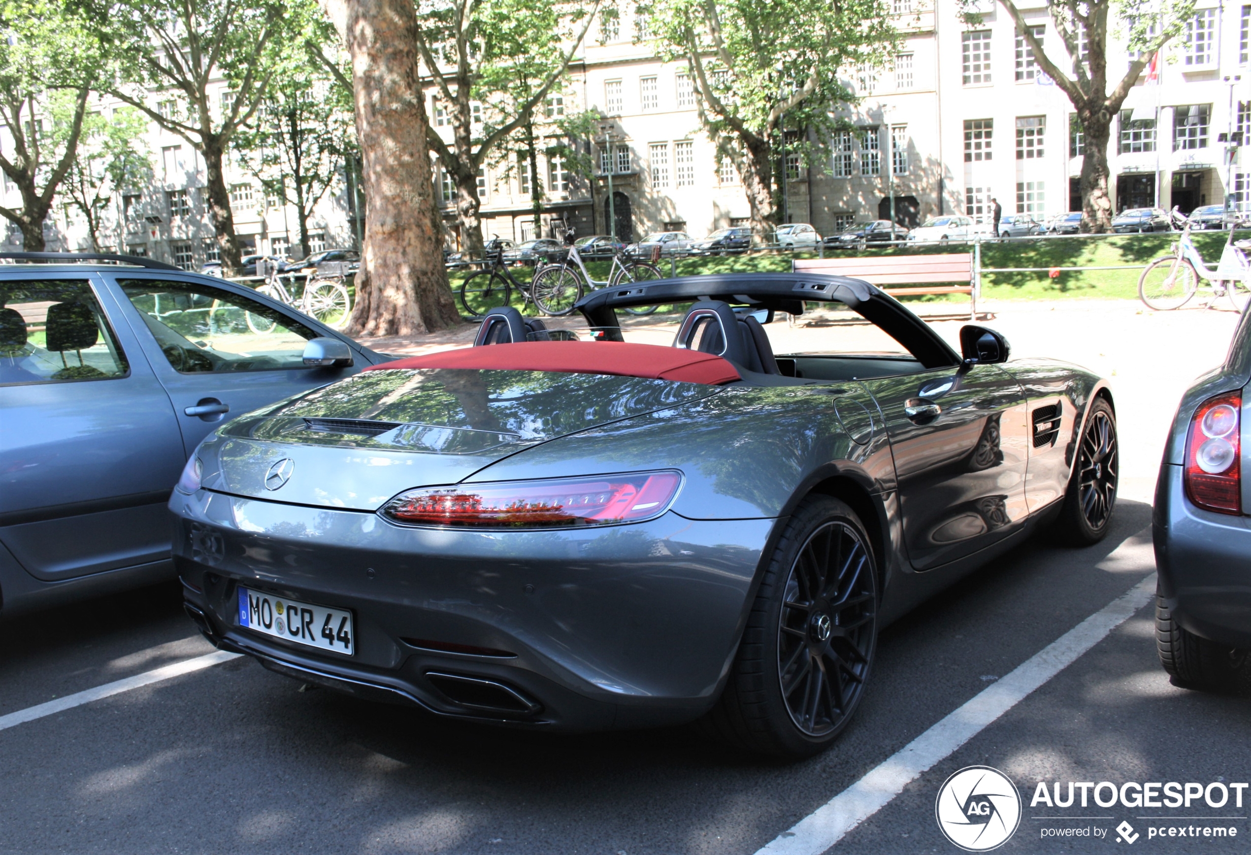 Mercedes-AMG GT Roadster R190