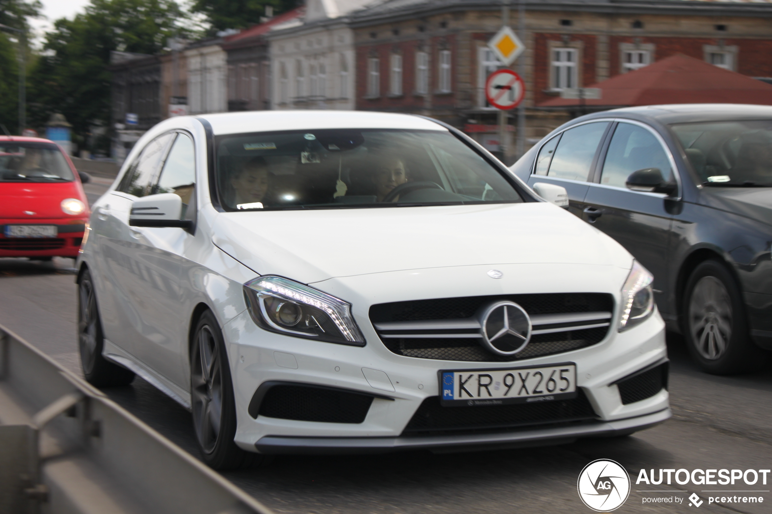 Mercedes-Benz A 45 AMG