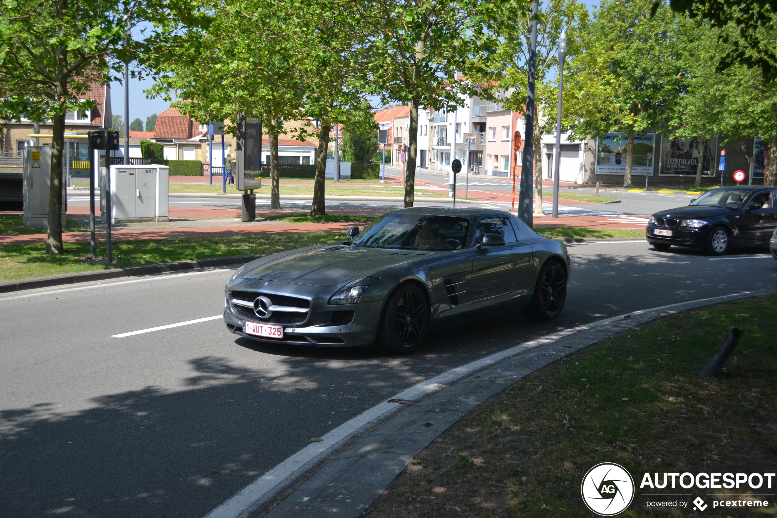 Mercedes-Benz SLS AMG