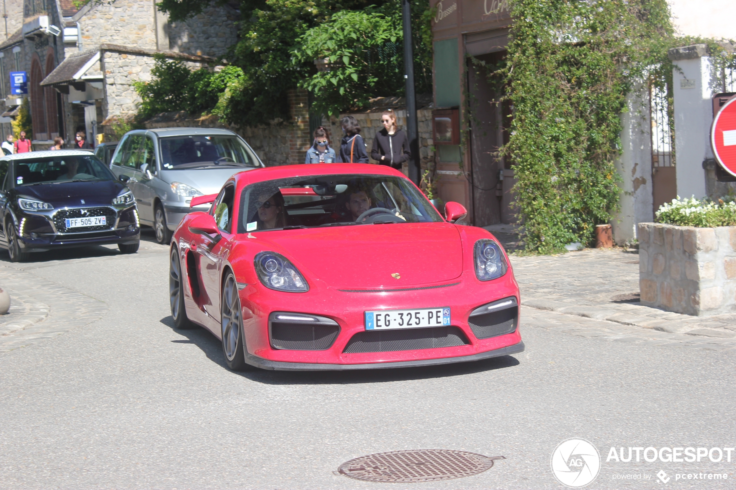 Porsche 981 Cayman GT4