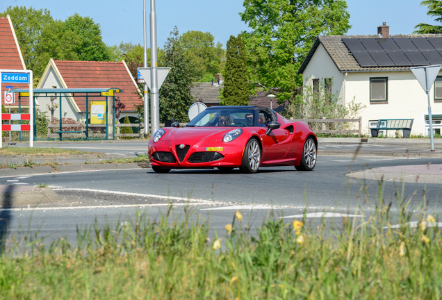 Alfa Romeo 4C Spider