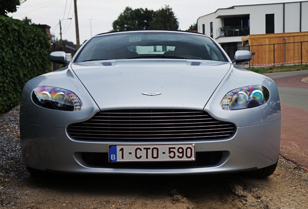 Aston Martin V8 Vantage Roadster