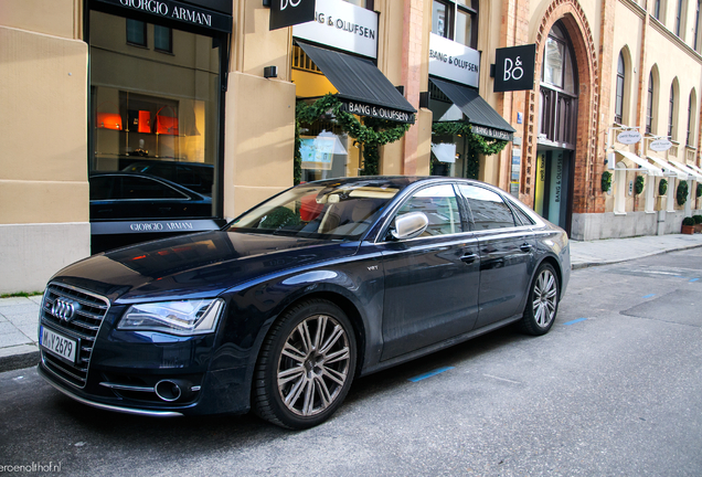 Audi S8 D4