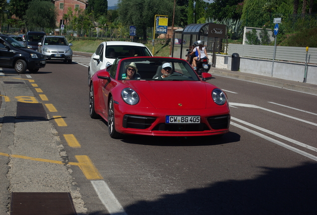 Porsche 992 Carrera 4S Cabriolet