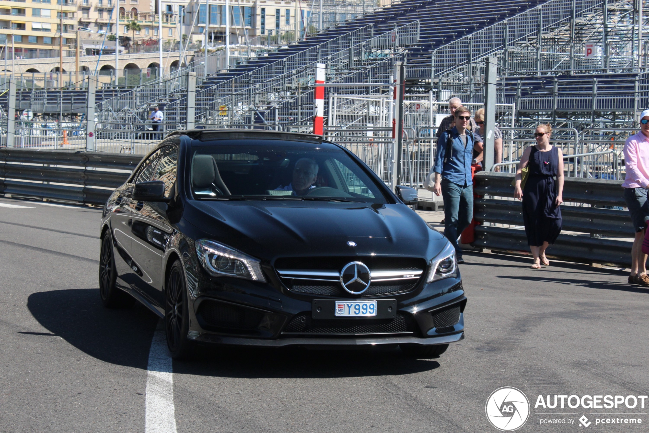 Mercedes-Benz CLA 45 AMG C117