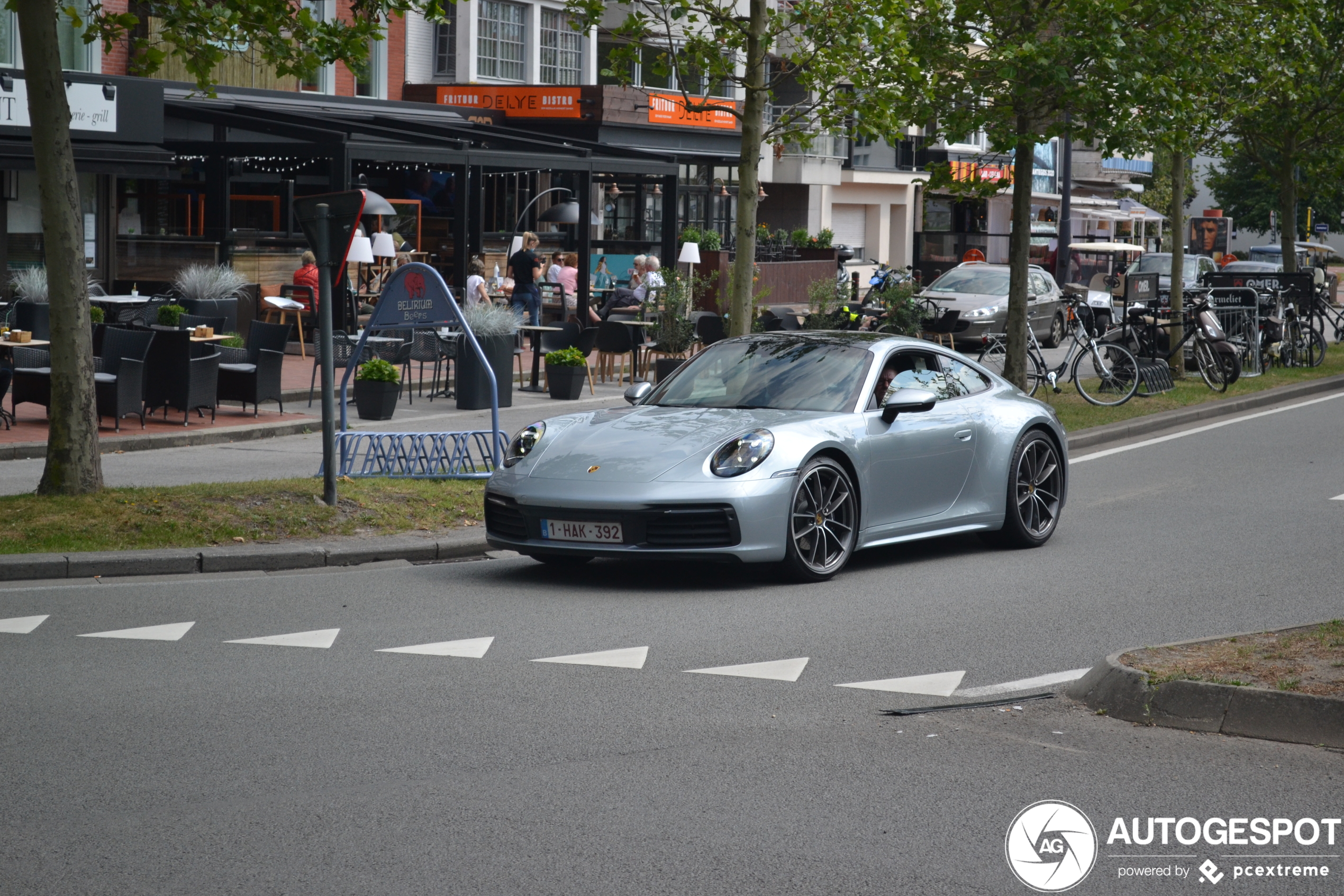 Porsche 992 Carrera 4S