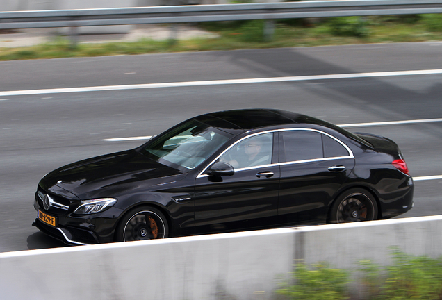 Mercedes-AMG C 63 S W205