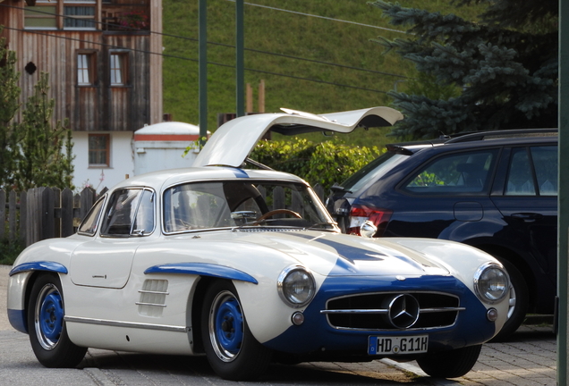 Mercedes-Benz 300SL Gullwing