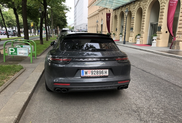 Porsche 971 Panamera Turbo S E-Hybrid Sport Turismo