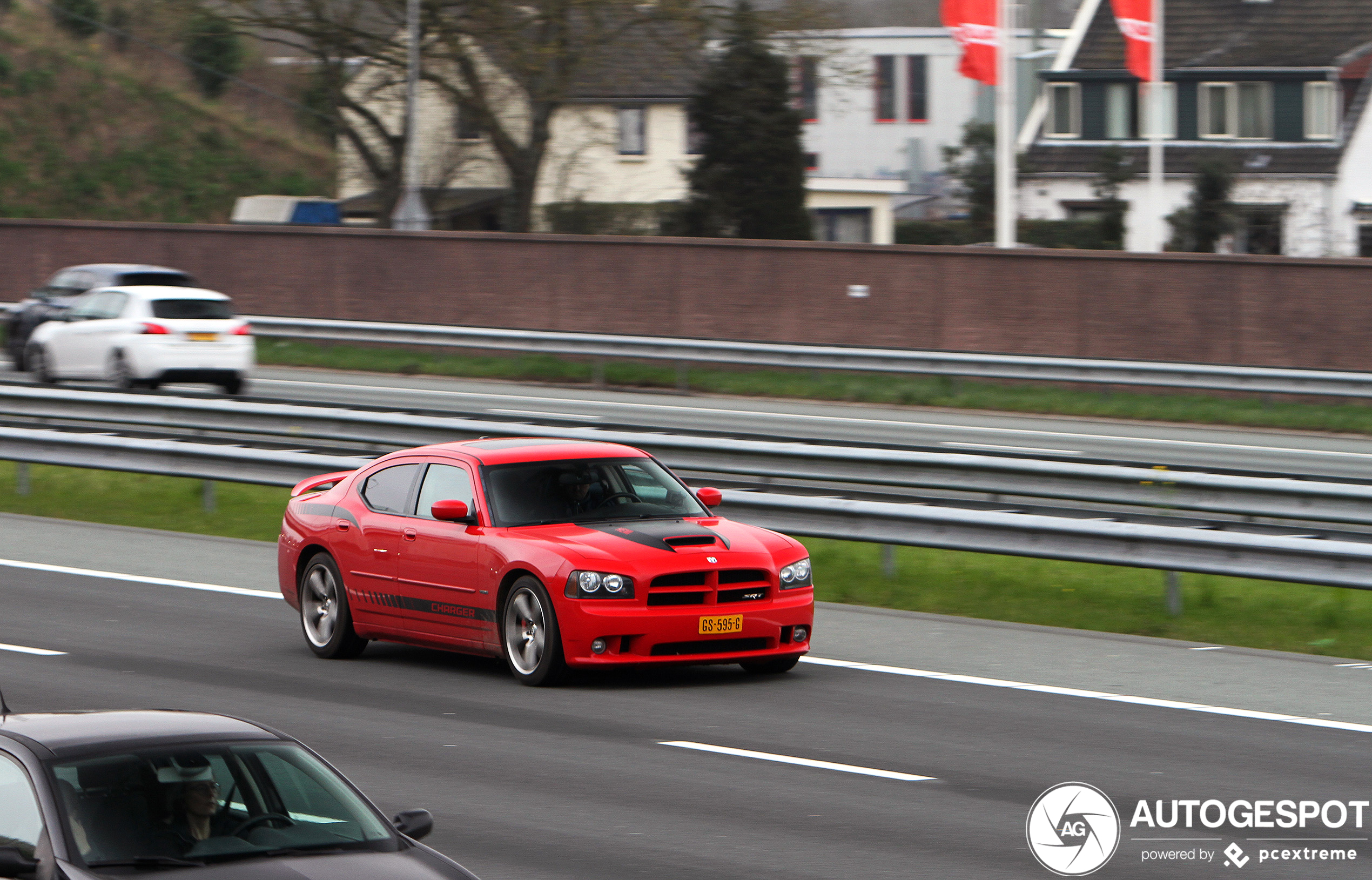 Dodge Charger SRT-8